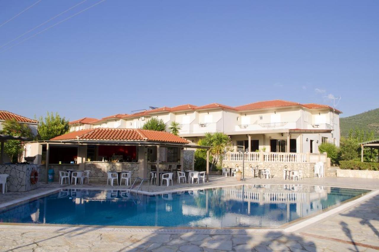Hotel Elina Perdika  Buitenkant foto